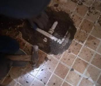 南宫卫生间漏水维修公司为您分享下卫生间渗水如何处理及注意事项